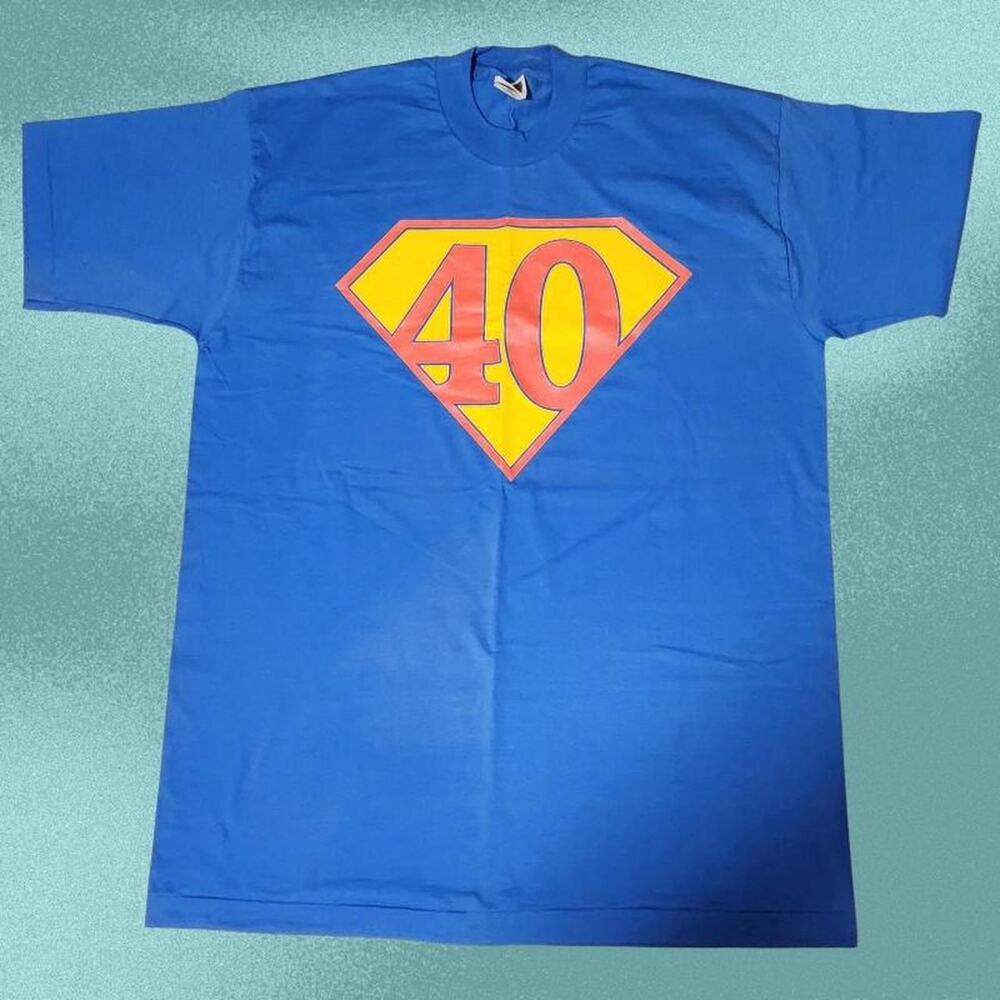 Vintage 1990s Single Stitch Superman 40 Logo T-Shirt - Picture 2 of 8